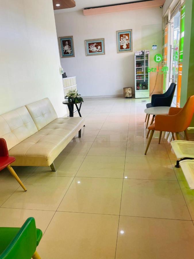 Berlian Hotel Ende Buitenkant foto